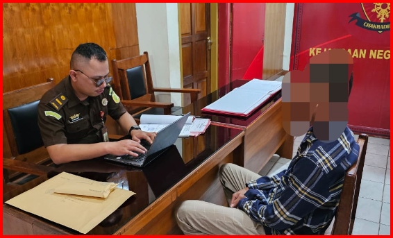 Tersangka Penipuan Diserahkan ke Kejaksaan Negeri Nabire