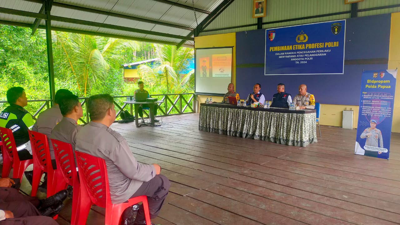 Bid Propam Polda Papua Berikan Pembinaan Etika Profesi Polri Dalam Rangka Pencegahan Perilaku Menyimpang Atau Pelanggaran Anggota Polri