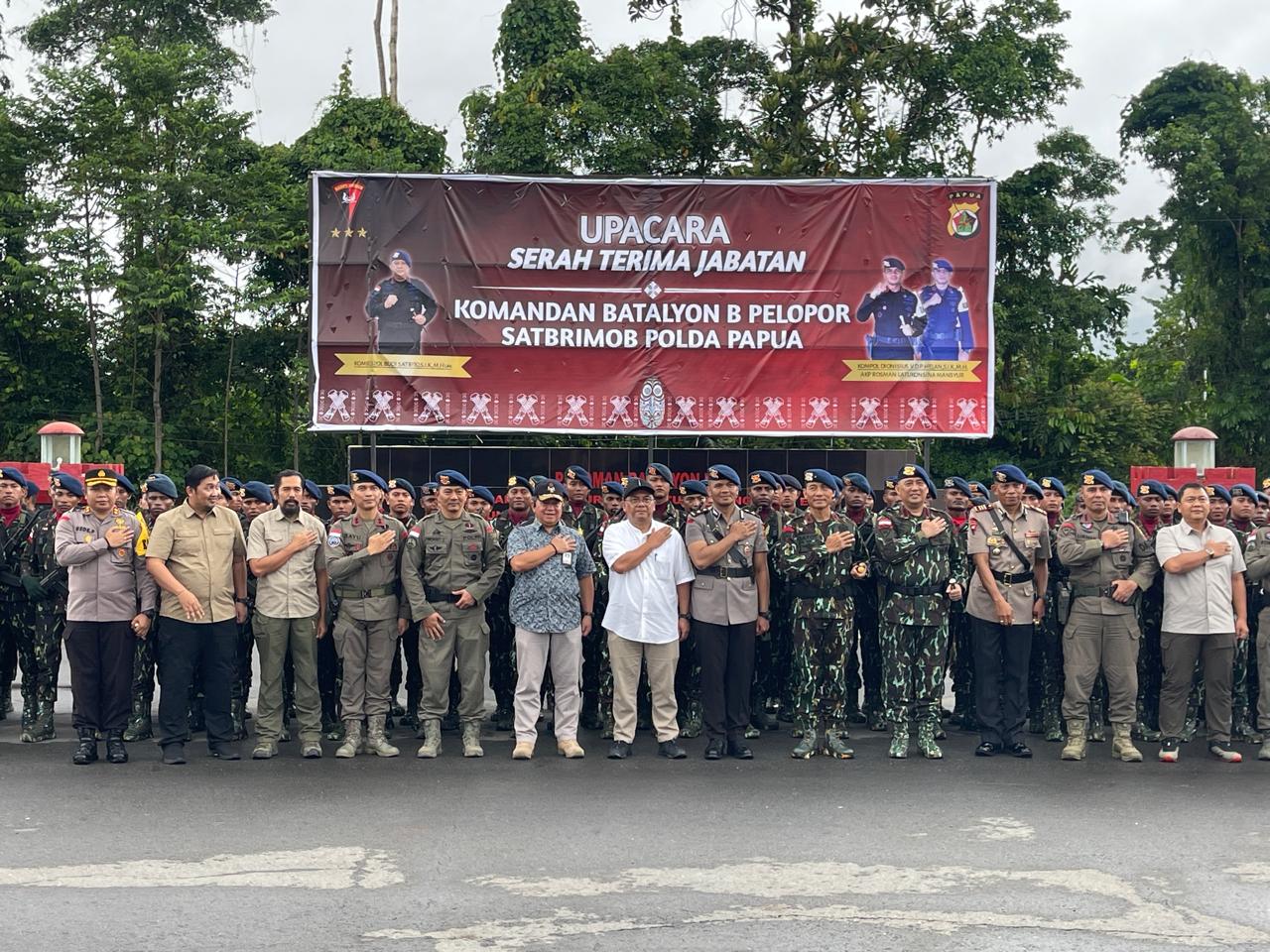 Upacara Serah Terima Jabatan Komandan Batalyon B Pelopor Sat Brimob Polda Papua
