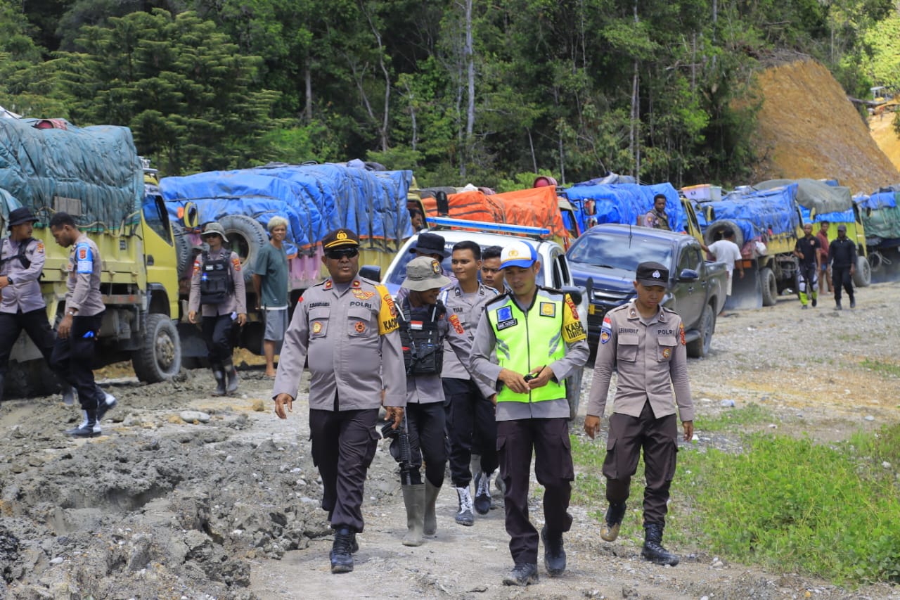 Kapolres Yalimo Pimpin Patroli Jarak Jauh Di Distrik Benawa