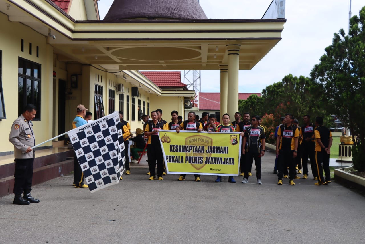 Personel Polres Jayawijaya Ikuti Ujian Kesamaptaan Jasmani Semester I Tahun 2024