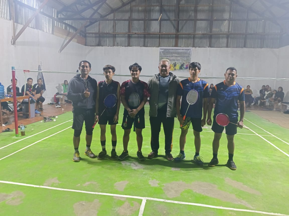 Final Badminton Menyambut Hari Bhayangkara Ke – 78 Dimenangkan Pasangan Pemain Bapak Kiki Dan Bapak Nahor