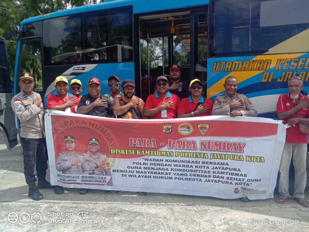 Para-Para Numbay, Polsek Muara Tami Kawal Tour Wisata Rohani Di Perbatasan RI – PNG