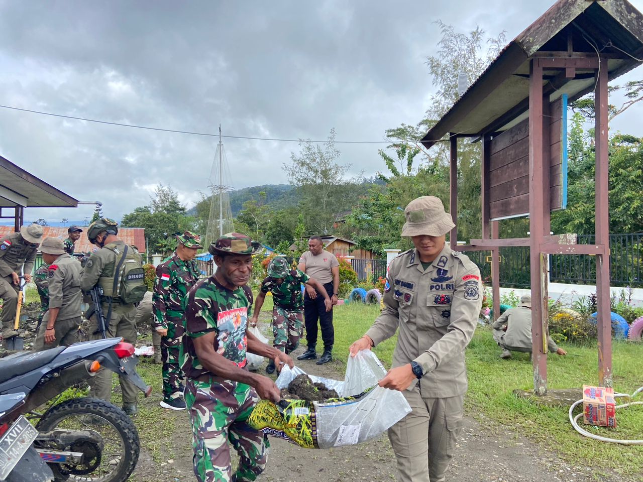 Bakti Sosial TNI – Polri Dalam Rangka HUT Bhayangkara ke – 78