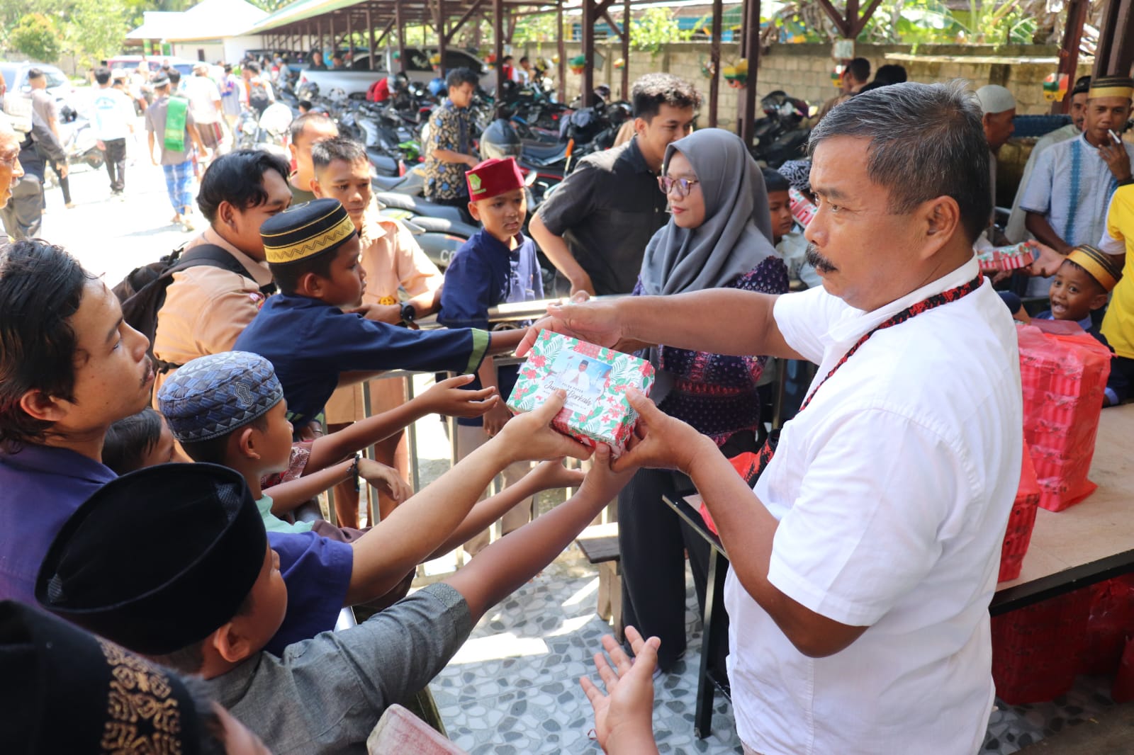 Jumat Berkah, Polres Keerom Berikan Pesan Kamtibmas Menjelang Pilkada Keerom 2024