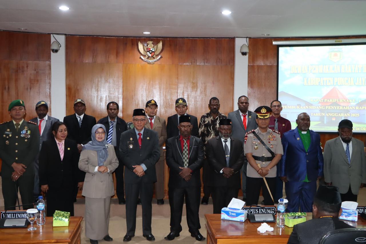 Kapolres Puncak Jaya Hadiri Sidang Rapat Raperda Penetapan dan Penutupan APBD Perubahan dan Non APBD Tahun 2024