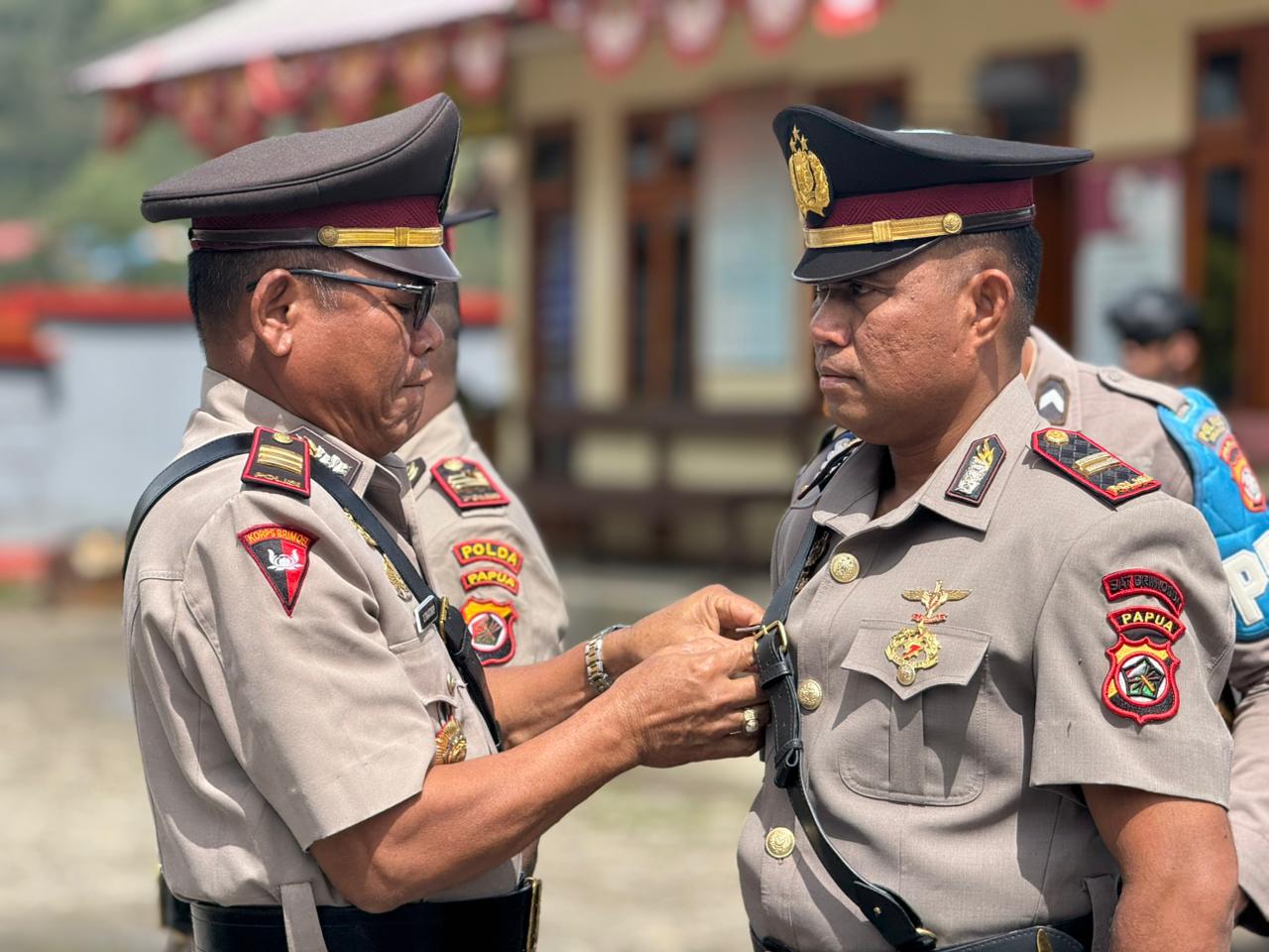 Wakapolres Tolikara Pimpin Upacara Serah Terima Jabatan Kabag Ops Polres Tolikara Dan Kapolsek Bokondini