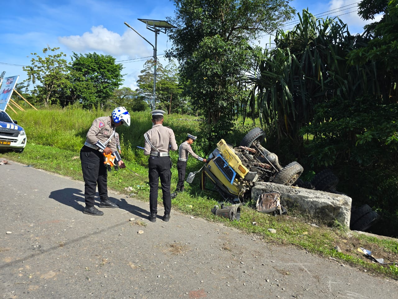 Polisi Respon Kecelakaan Tunggal Truk Dump Di Yalimo Papua Pegunungan