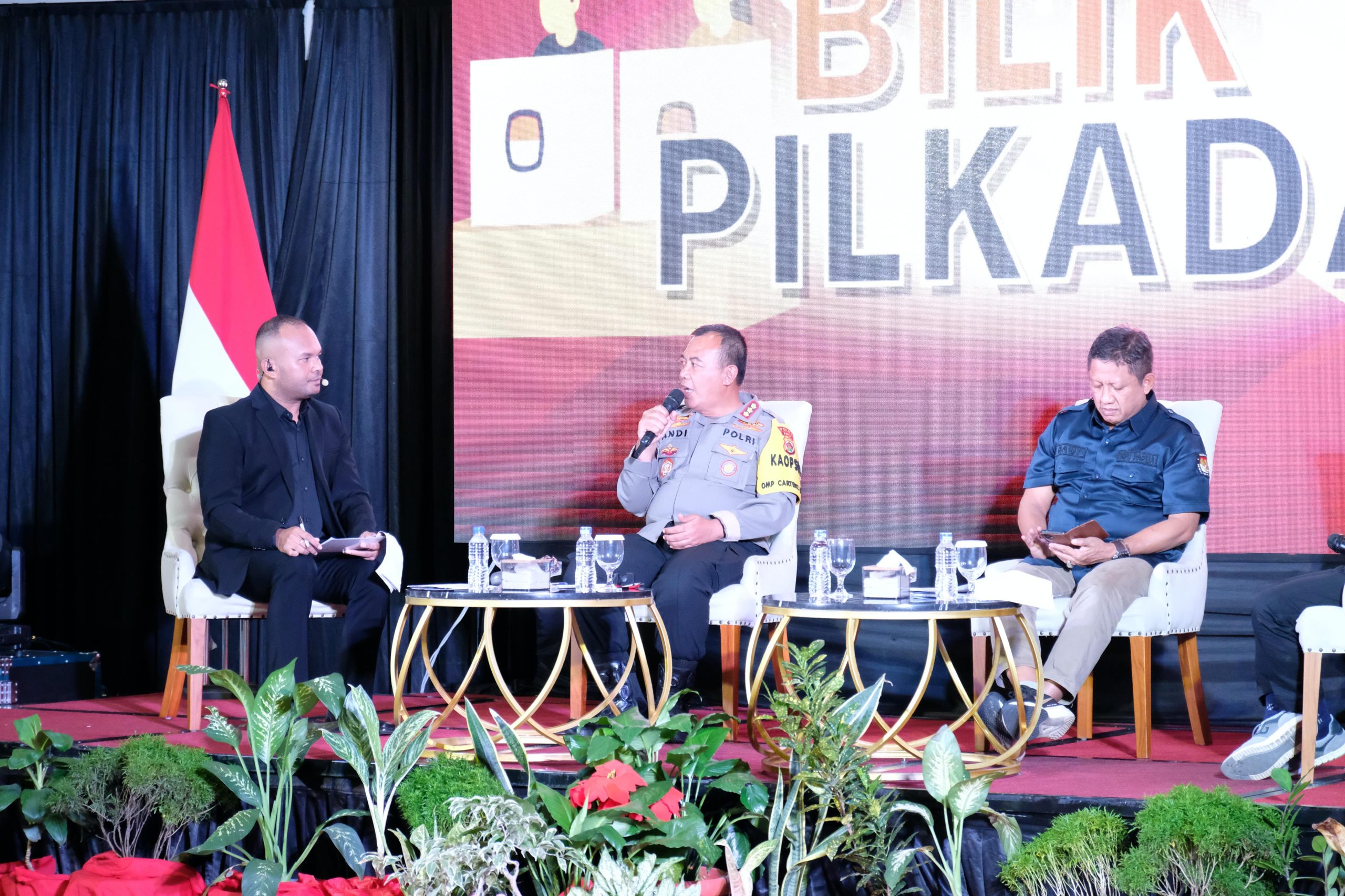 Kaops Mantap Praja Cartens Hadiri Live Talk Show “Menuju Pilkada Damai Bermartabat”