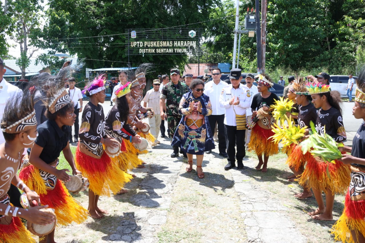 Kapolda Papua Dampingi Kunjungan Kerja Wamendagri Bersama Forkopimda Provinsi Papua