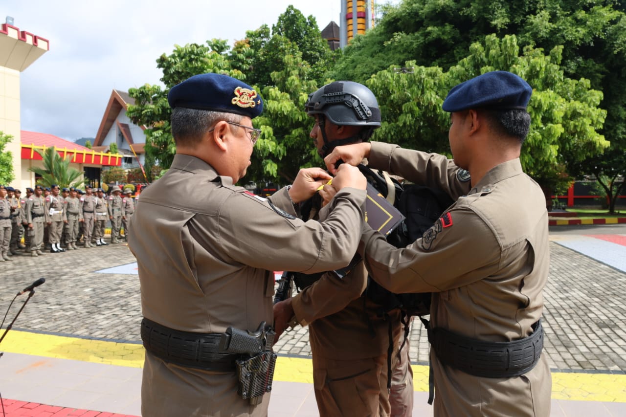 Kaops Damai Cartenz Pimpin Upacara Pembukaan Latihan Operasi Damai Cartenz 2025