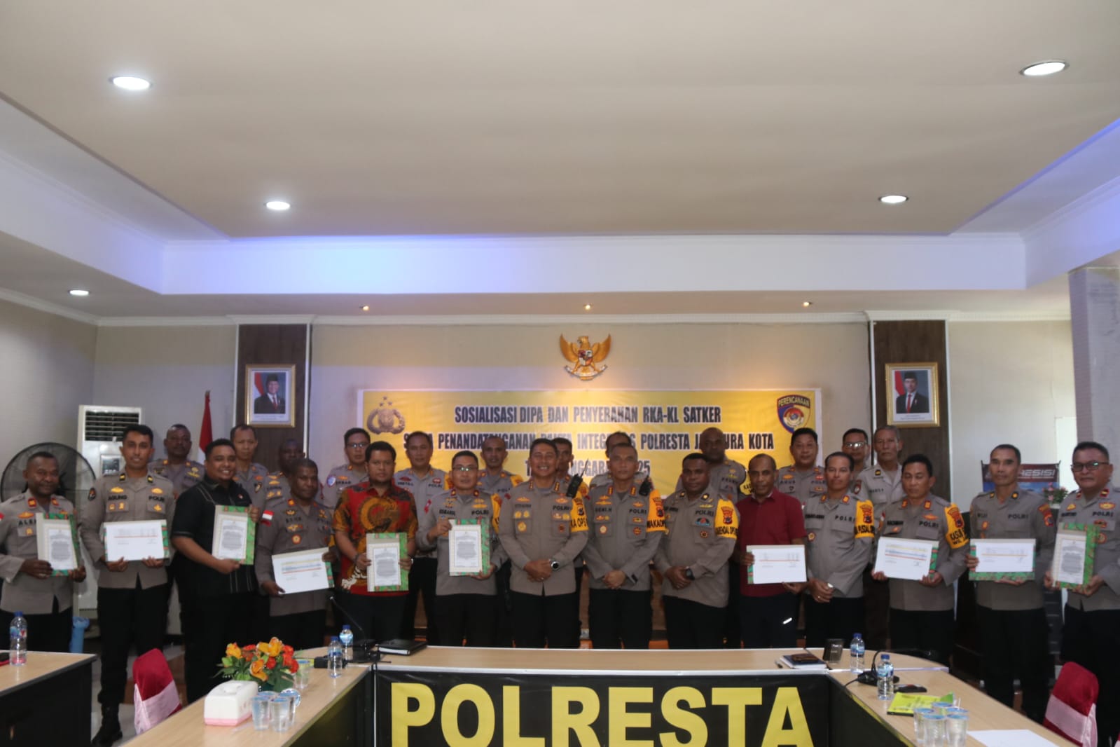 Bentuk Transparansi Polresta Gelar Sosialisasi dan Penyerahan DIPA 2025 Serta Penandatanganan Pakta Integritas