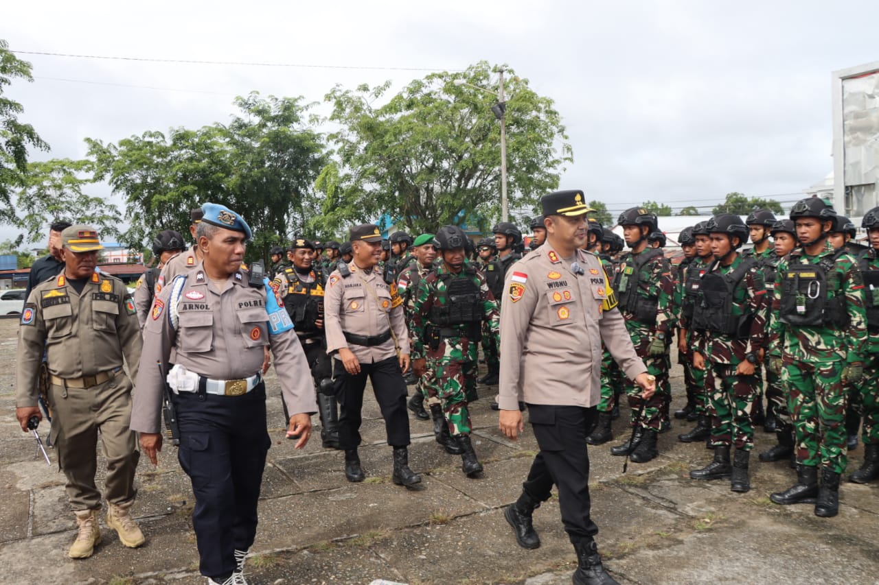 Personel Gabungan gelar Apel Kesiapan Pengamanan Putusan MK PHP Pilkada 2024 Kabupaten Boven Digoel.