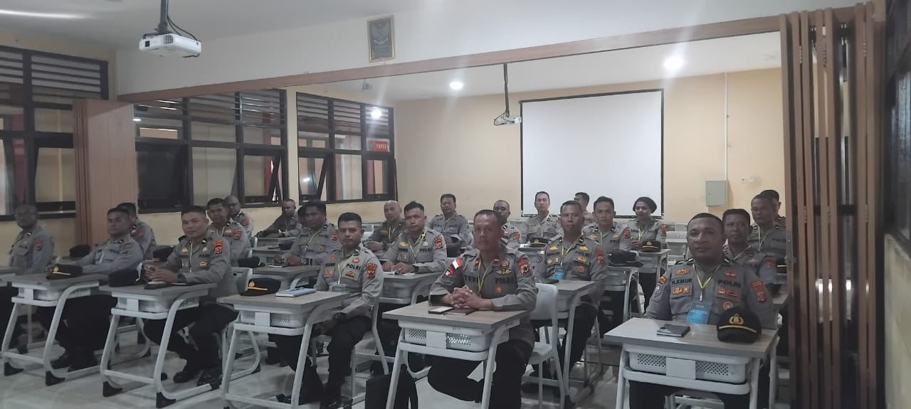 SPN Polda Papua Gelar Pelatihan Manajemen Operasional Polsek