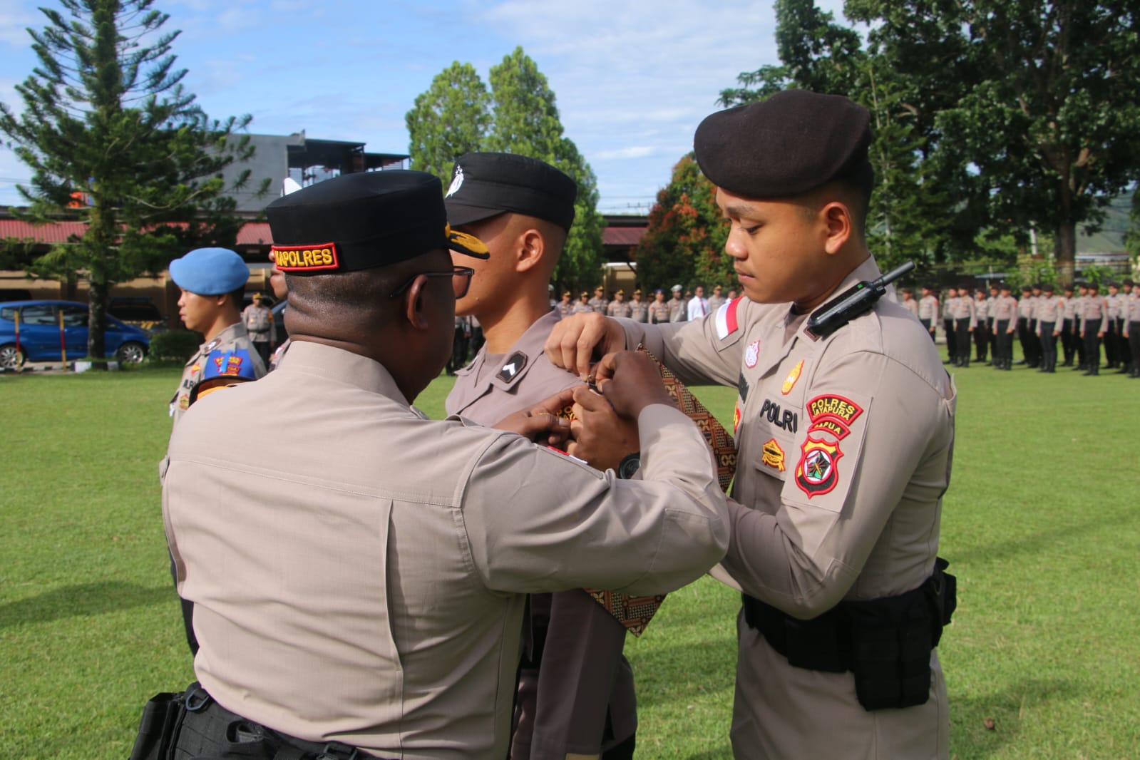 Kapolres Jayapura Pimpin Apel Gelar Pasukan Operasi Keselamatan Cartenz 2025 - Tribatanews POLDA Papua