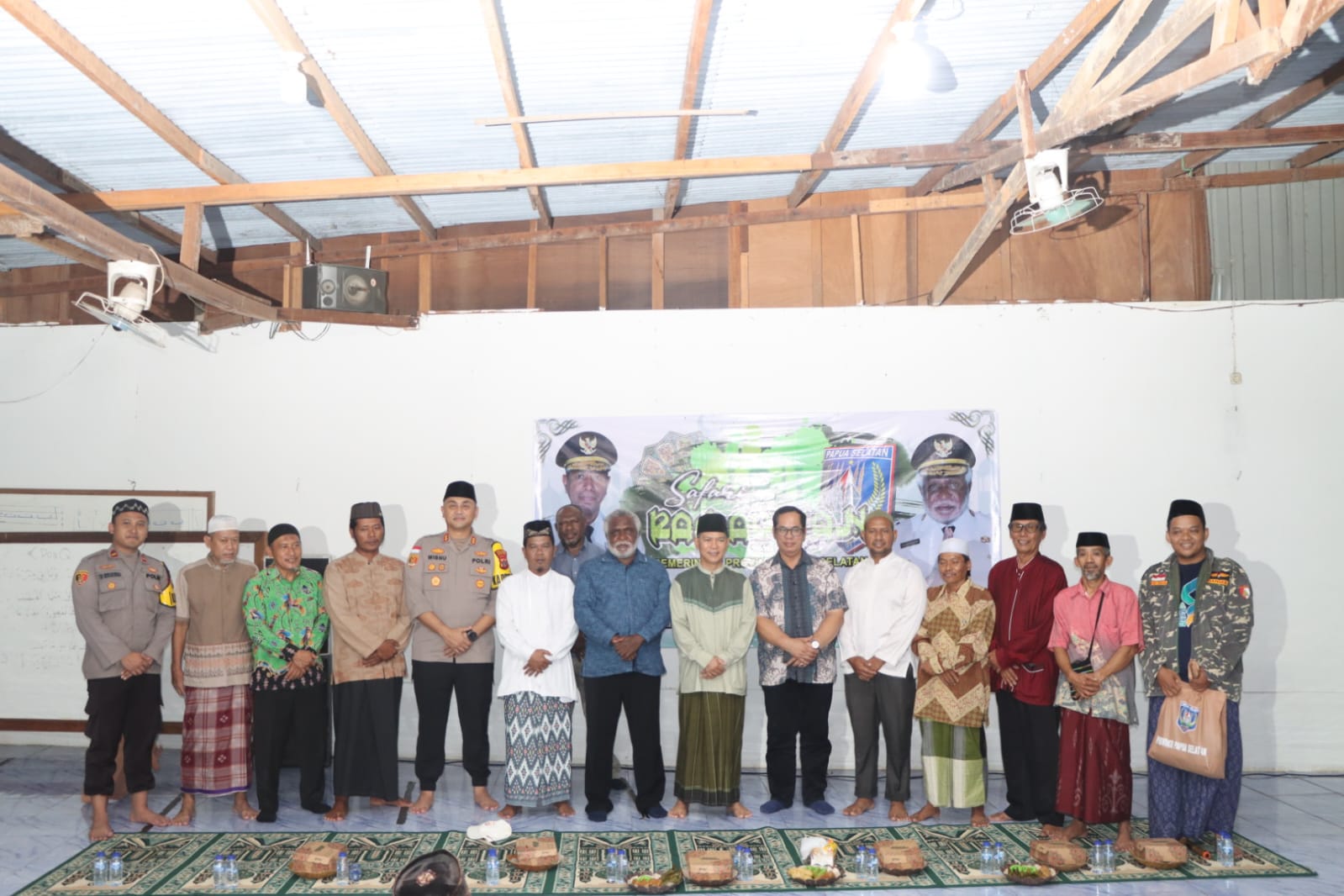 Kapolres Hadiri Safari Ramadhan 1446 H Wakil Gubernur Provinsi Papua Selatan di Masjid Darul Hidayah Tanah Merah.
