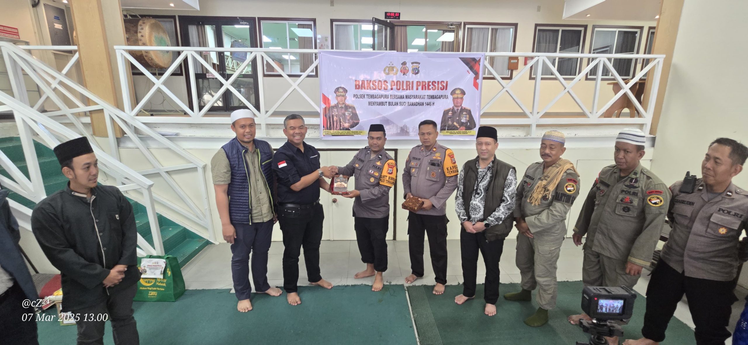 Polsek Tembagapura Laksanakan Baksos Polri Presisi di Masjid Darus Sa’ada Tembagapura