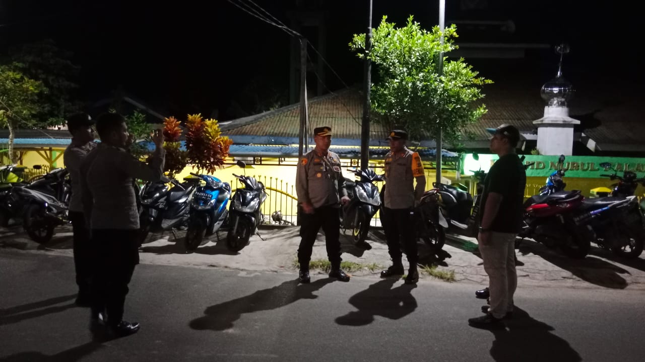 Kapolres Mappi Laksankan Pengecekan Pengamanan Sholat Tarawih