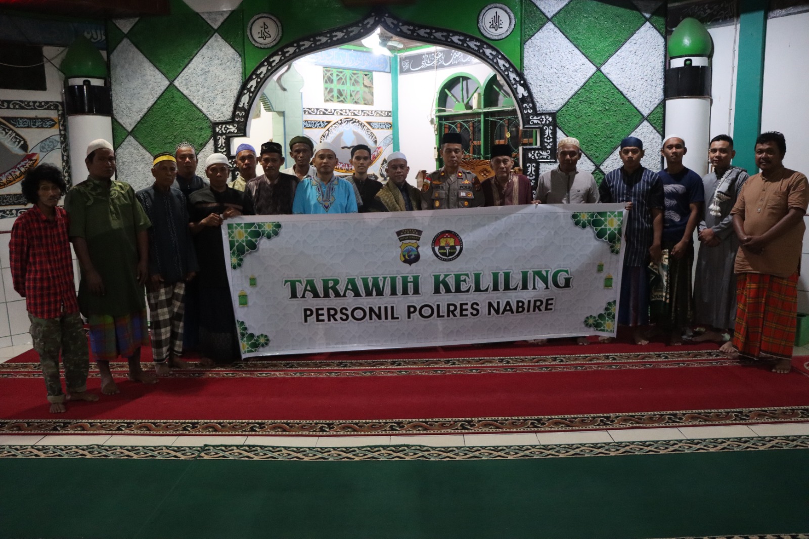 Polres Nabire Gelar Shalat Tarawih Keliling di Masjid Al-Ikhwan Kota Lama