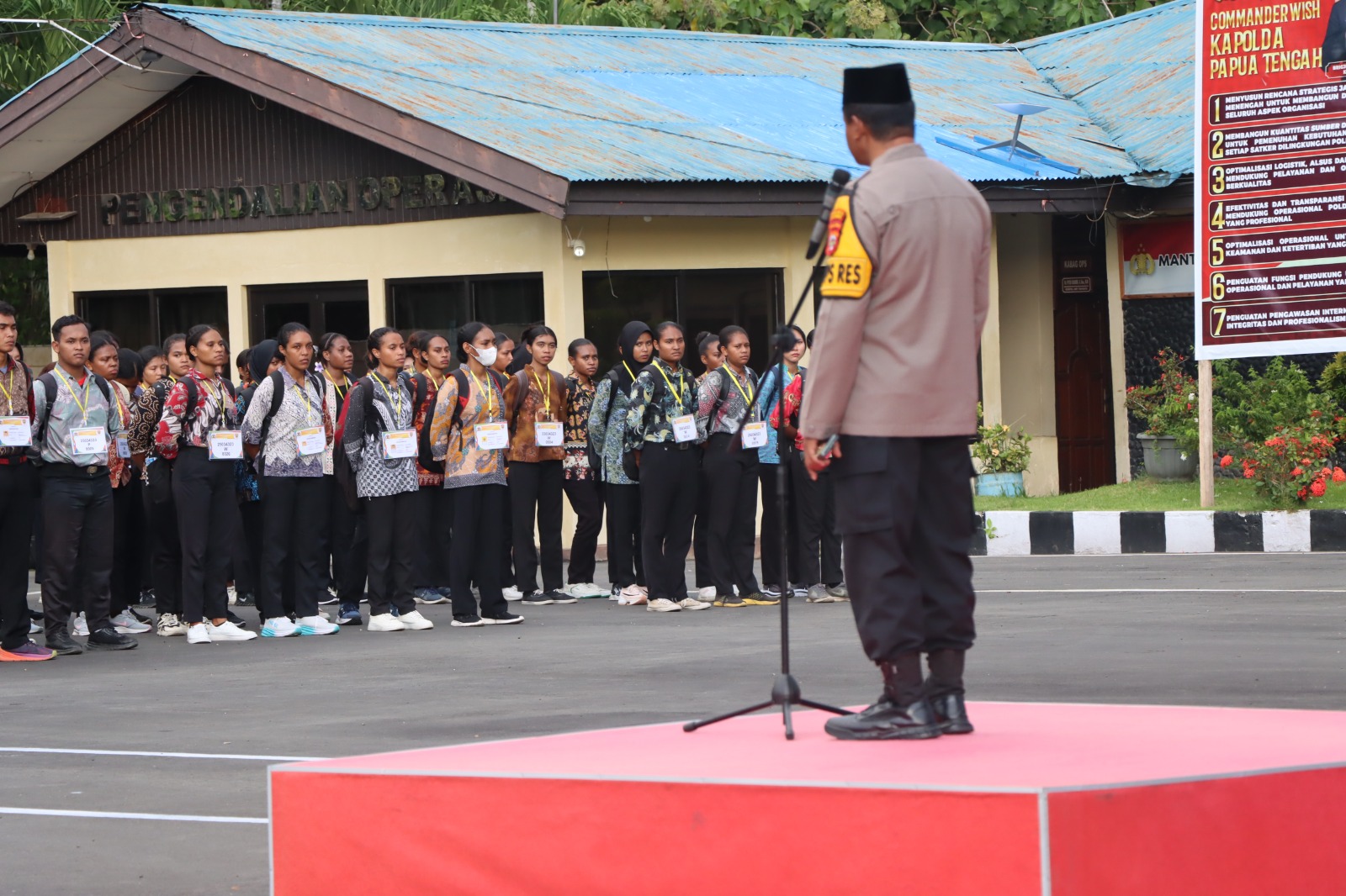 Pabanrim Polres Nabire Umumkan Hasil Rikmin Awal Penerimaan Bintara Polri T.A 2025