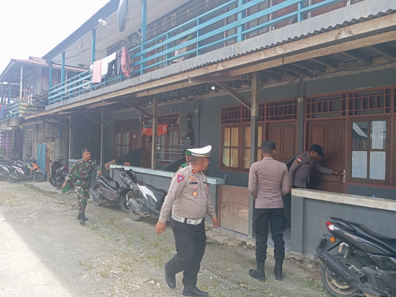 Selama Mudik, Personil Polres Sarmi Laksanakan Patroli di Rumah yang Ditinggal Mudik