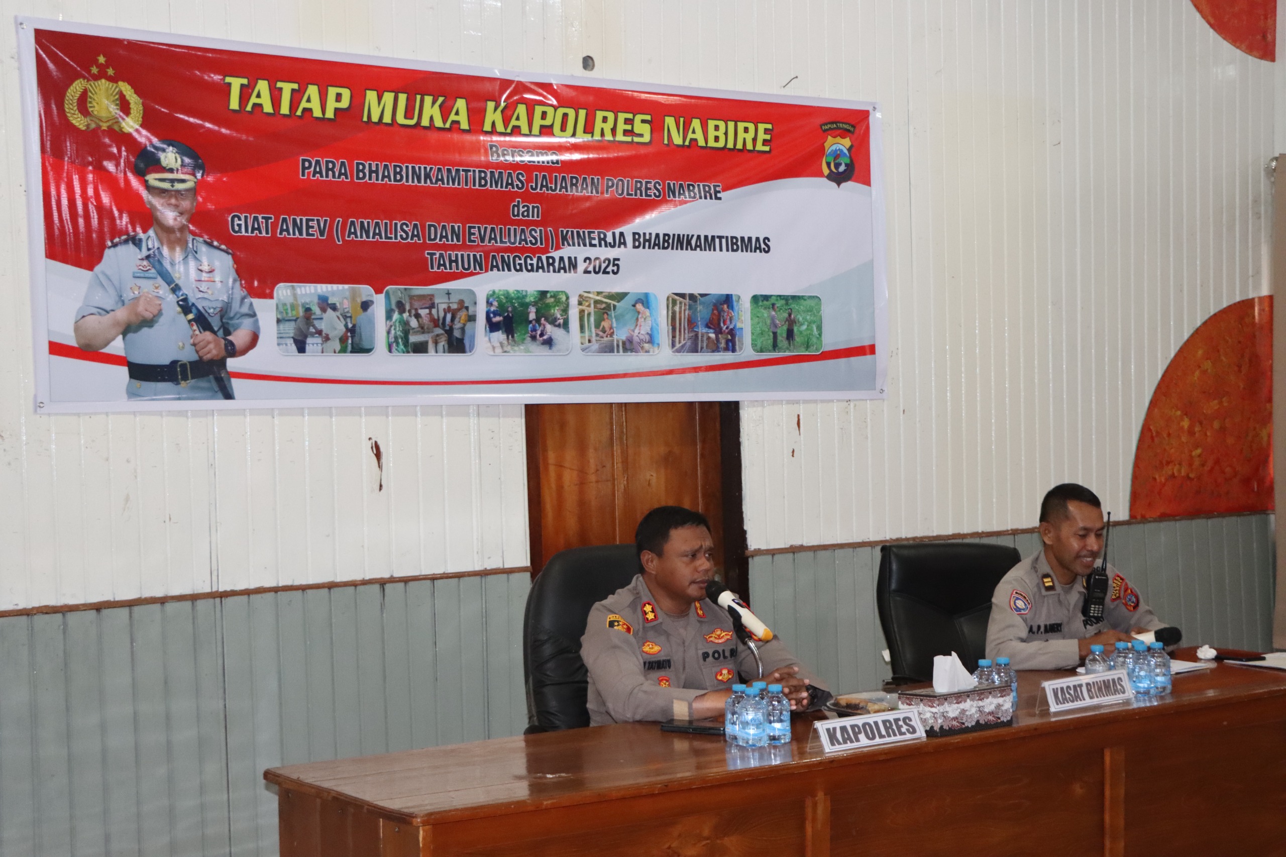 Kapolres Nabire Pimpin Tatap Muka dan Anev Kinerja Bhabinkamtibmas Tahun Anggaran 2025