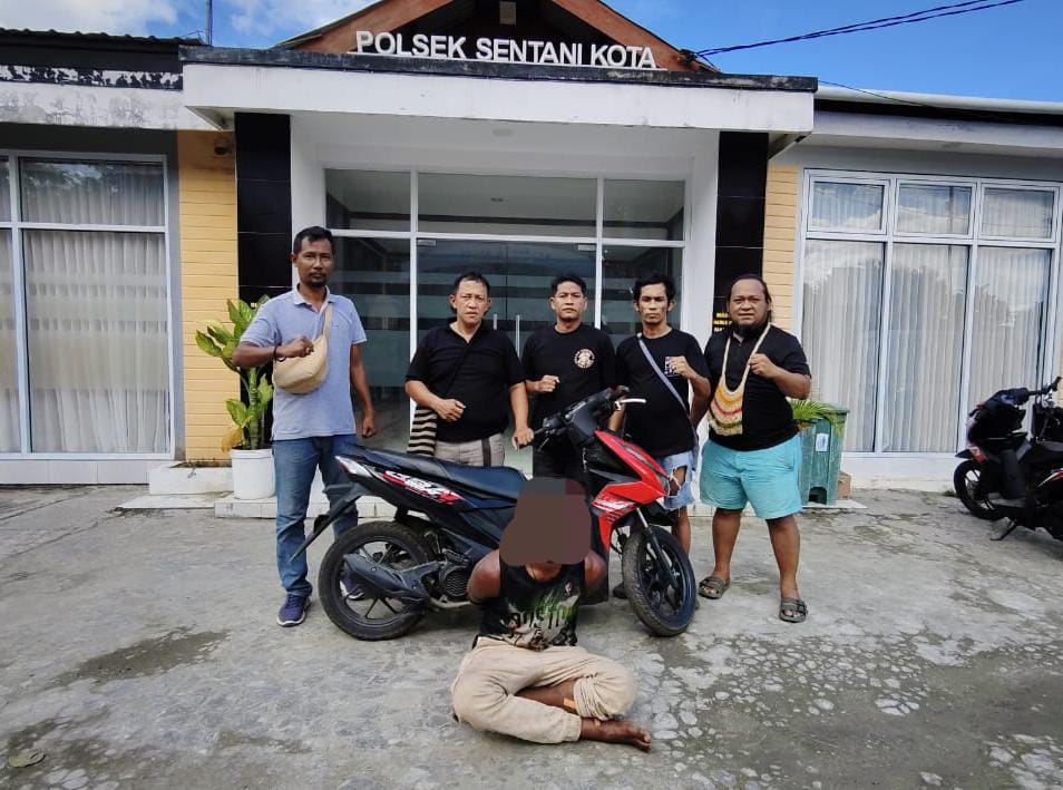 Tim Paniki Polsek Sentani Kota Tangkap Pelaku Curanmor, Satu Motor Berhasil Diamankan