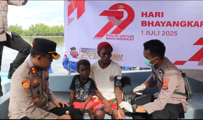 Polres Mimika Laksanakan Bakti Kesehatan Klinik Terapung dalam Rangka Hari Bhayangkara ke-79.