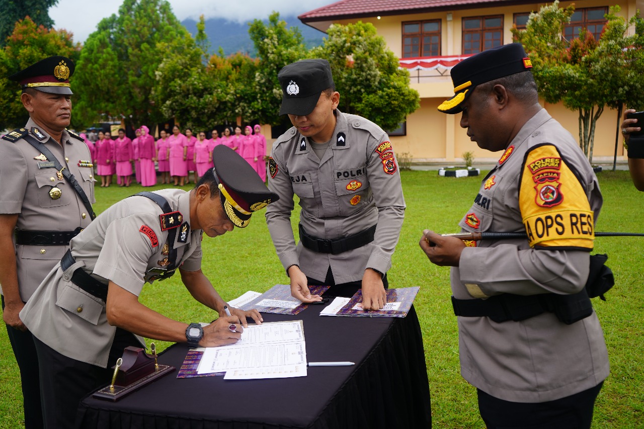 Upacara Pelantikan, Serah Terima Jabatan Pejabat Polres Jayapura Berlangsung Khidmat dan Lancar