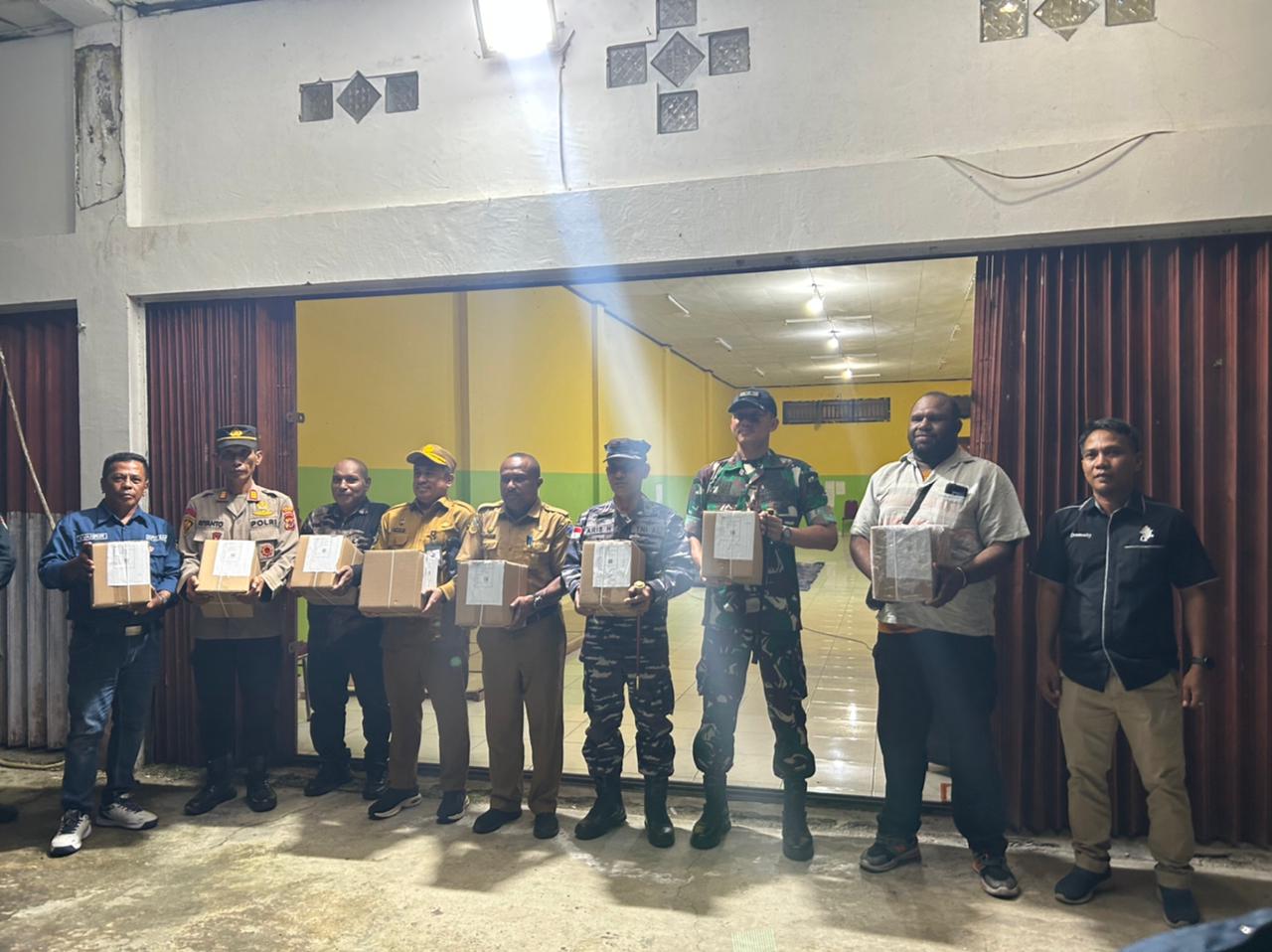 Polres Sarmi Kawal Distribusi Surat Suara PSU Gubernur Papua 2025
