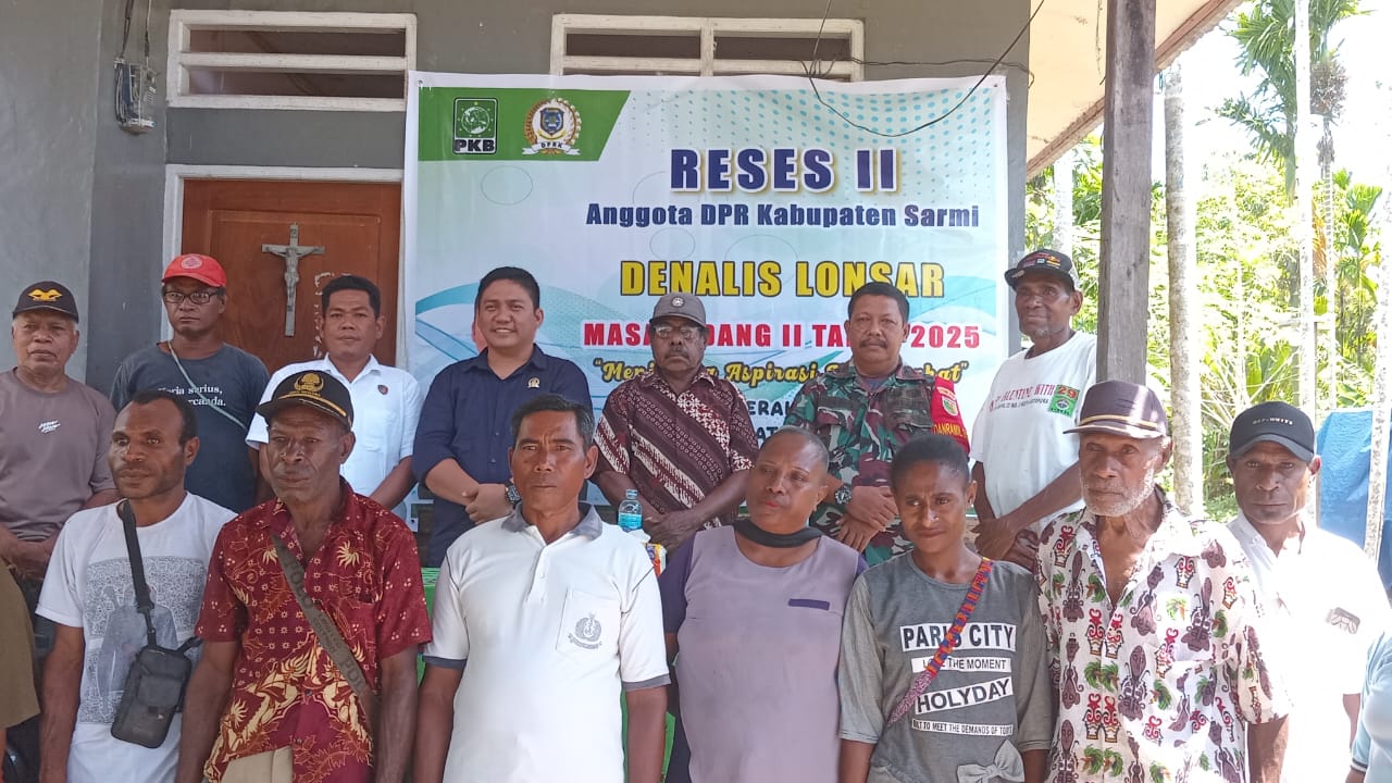 Kanit Reskrim Polsek Bonggo Hadiri Kegiatan Reses II Masa Sidang II Tahun 2025 Oleh Anggota DPRD Kabupaten Sarmi