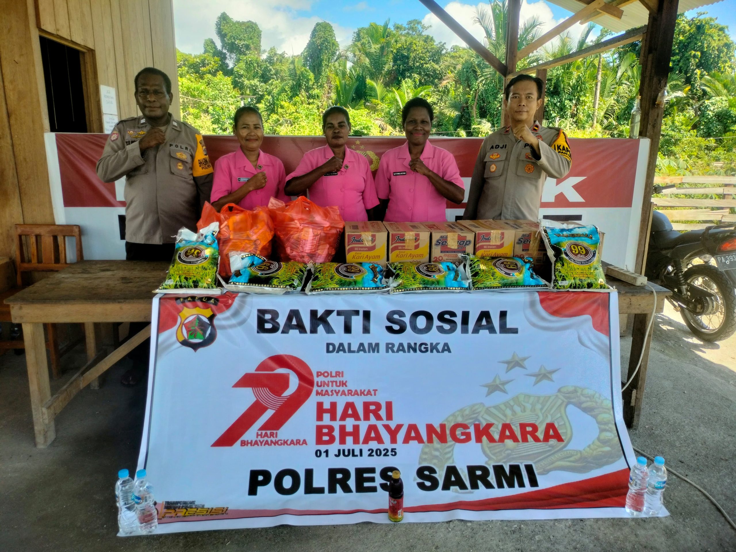 Polsek Pantai Timur Menggelar Bakti Sosial Dalam Rangka Sambut Hari Bhayangkara ke – 79