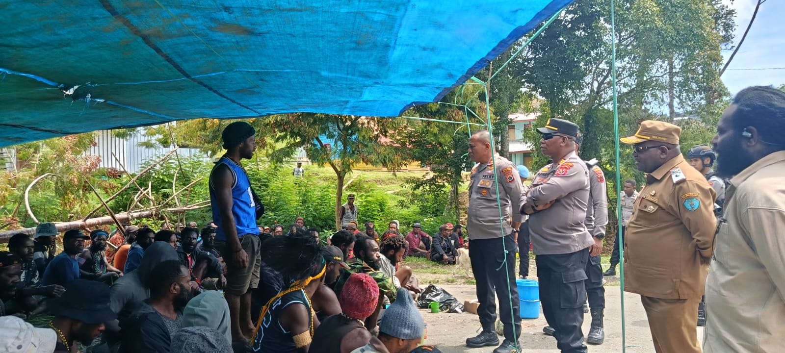 Polres Tolikara Lakukan Koordinasi Terkait Pemalangan Jalan Di Desa Kimibur Distrik Karubaga