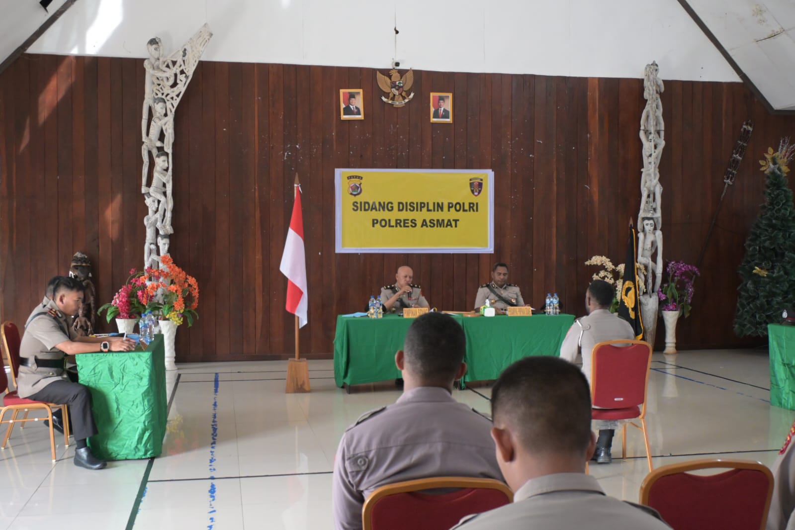 Polres Asmat Menggelar Sidang Disiplin 2 Personil Yang Melakukan Pelanggaran Disiplin.