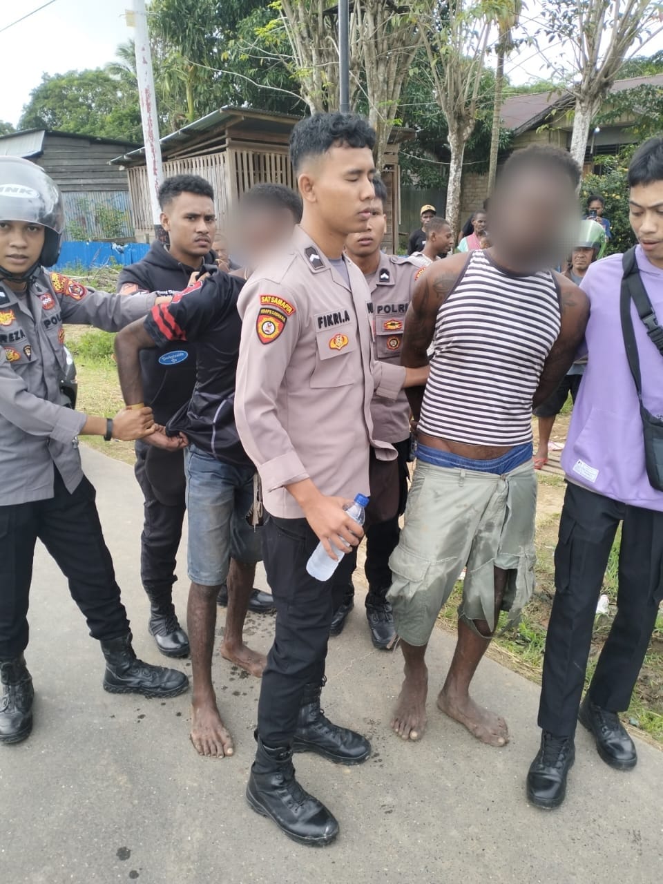 ‎Polres Mappi Ringkus Pelaku Pengrusakan Gerobak Bakso di Depan Toko Farel