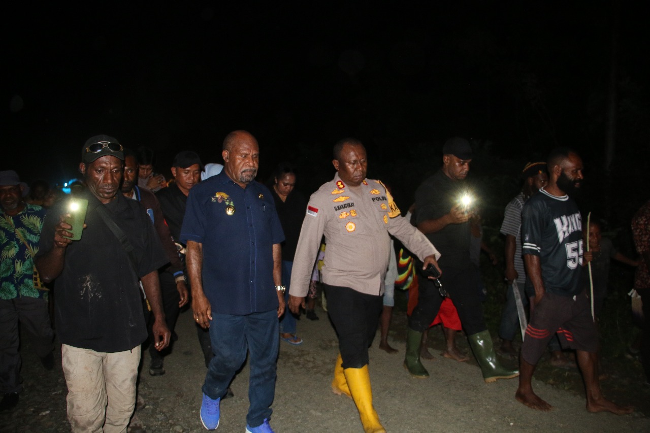 KUNJUNGAN KERJA BUPATI DAN KAPOLRES JAYAPURA DI PUSKESMAS UPTD LEREH