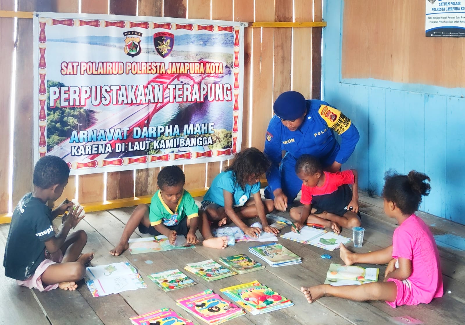Perpustakaan Terapung Satuan Polair Polresta, Dorong Minat Baca Anak Usia Dini