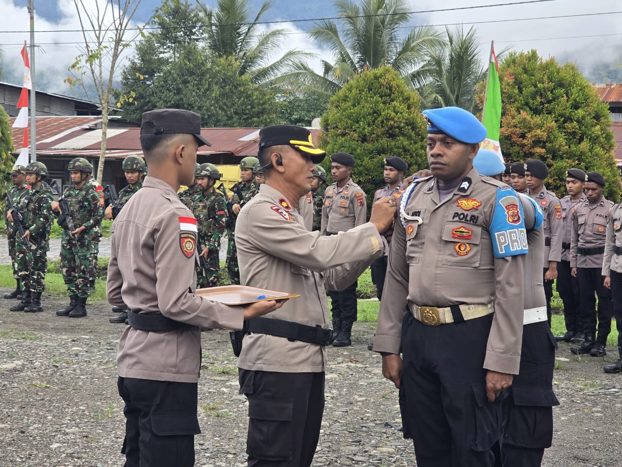 POLRES YALIMO GELAR APEL PASUKAN OPERASI PATUH CARTENZ 2025, WUJUDKAN KAMSELTIBCAR LANTAS DI TANAH PAPUA