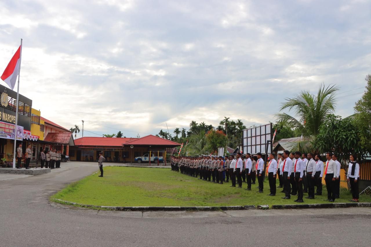 Kapolres Waropen Pimpin Upacara Peringatan Hari Juang Polri Tahun 2025