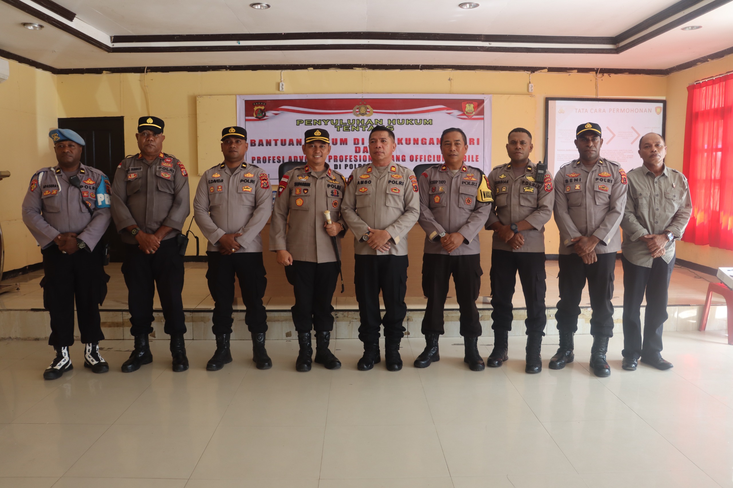 ‎ Personil Polres Mappi Ikuti Penyuluhan Hukum Oleh Bidkum Polda Papua