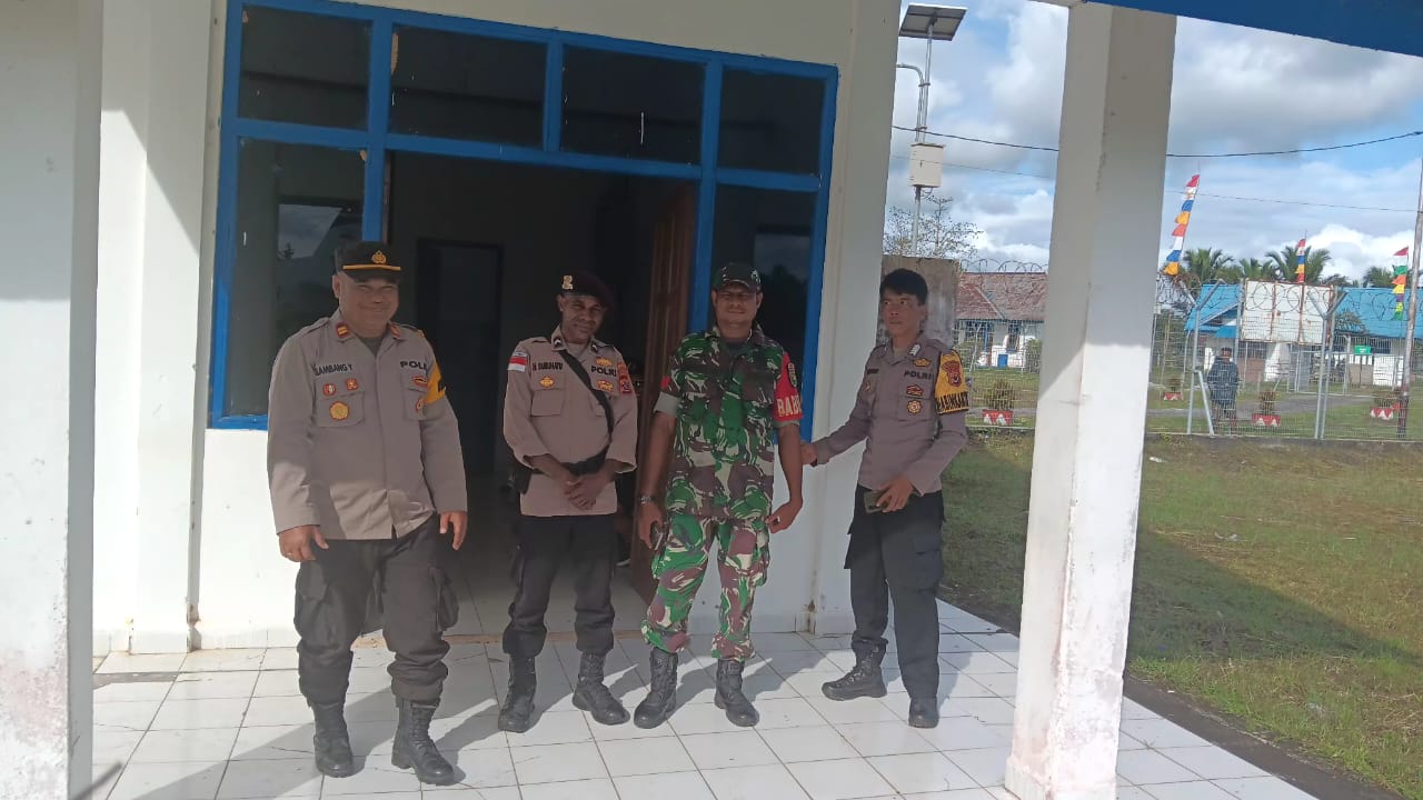 Polsek Bomakia Amankan Jalannya Pleno PPD PSU Pilkada Boven Digoel