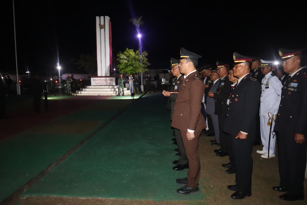 Personel Polres Merauke Ikuti Apel Kehormatan Renungan Suci Peringatan HUT ke-80 RI