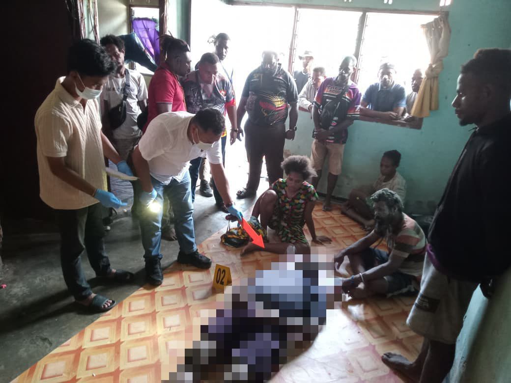 Quick Response, Polres Waropen Lakukan Olah TKP Penemuan Pria Meninggal di SP VI