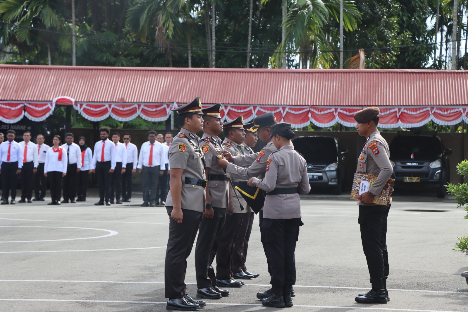 Polres Nabire Gelar Sertijab Kasatreskrim dan Kapolsek Napan