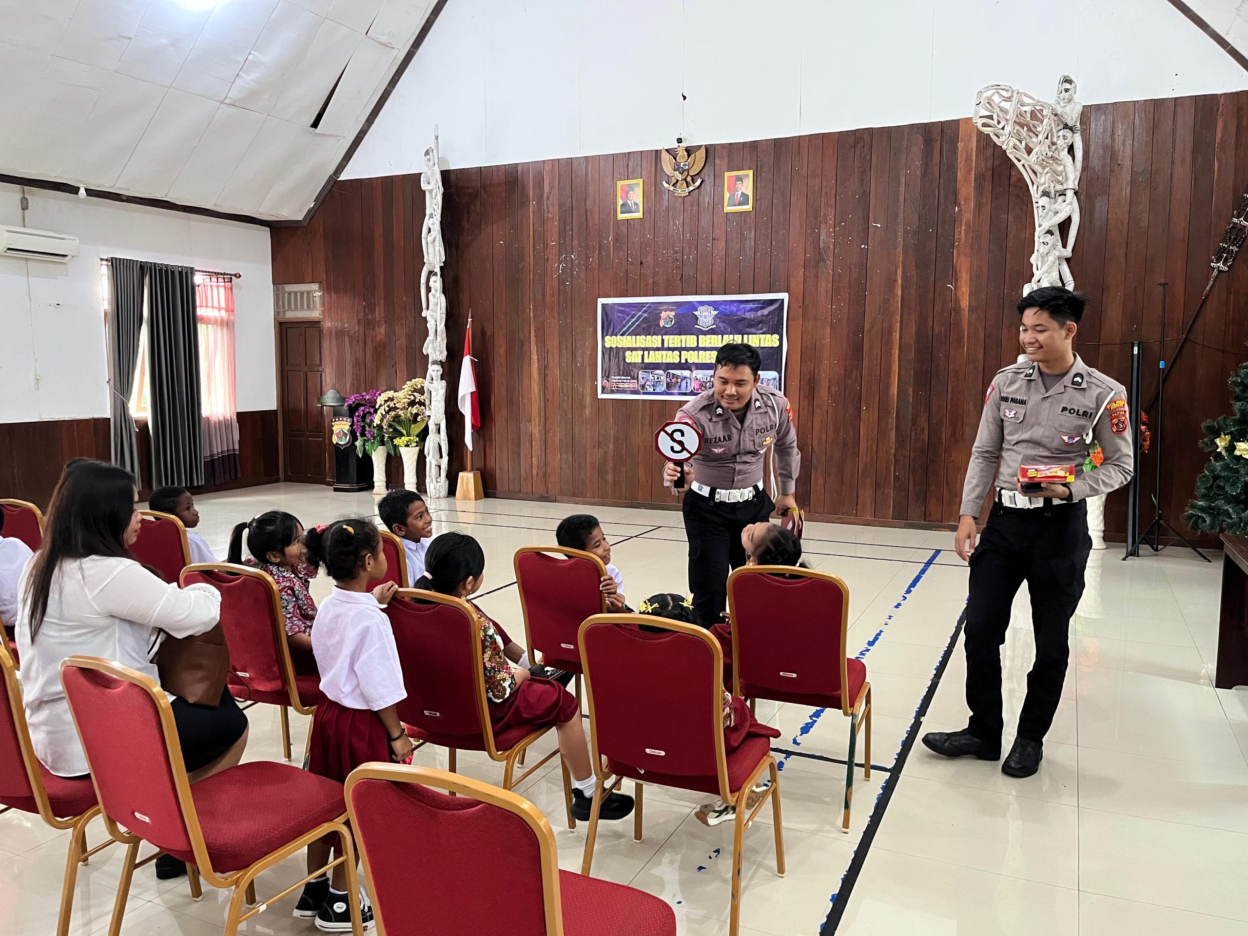 Sat Lantas Polres Asmat Sosialisasikan Tertib Berlalulintas