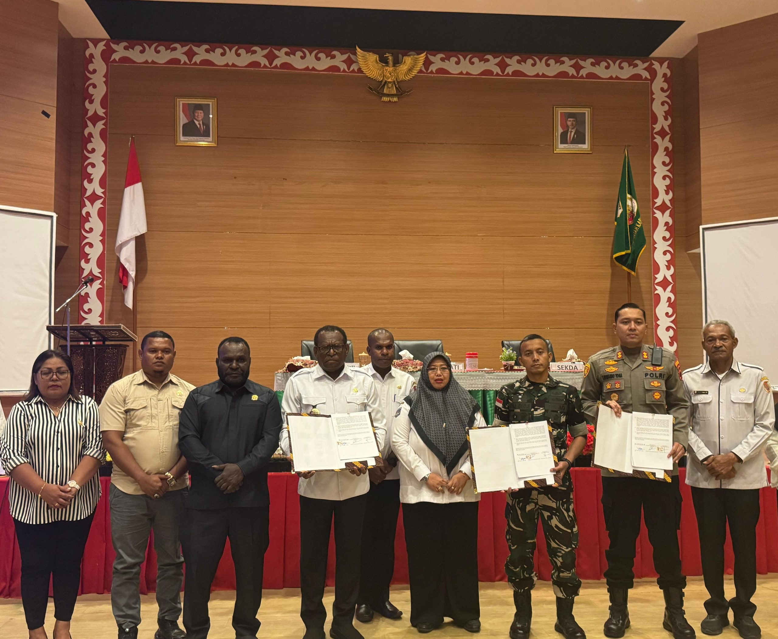 Kapolres Merauke mengikuti Rapat pembahasan program dan penandatanganan MOU bersama Pemerintah Daerah Kabupaten Merauke