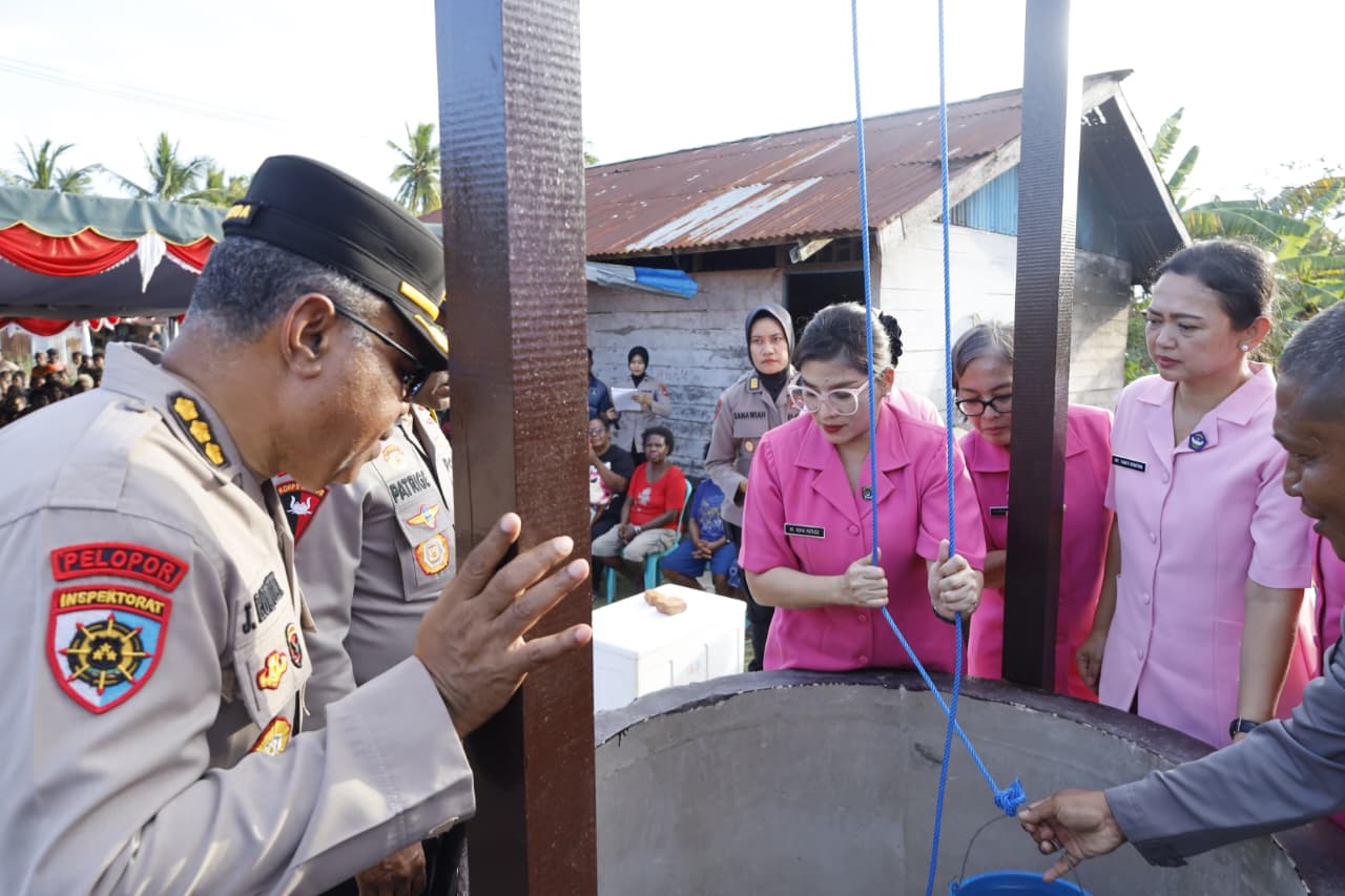 HKGB ke-73, Bhayangkari Daerah Papua Resmikan Sarana Air Bersih di Merauke