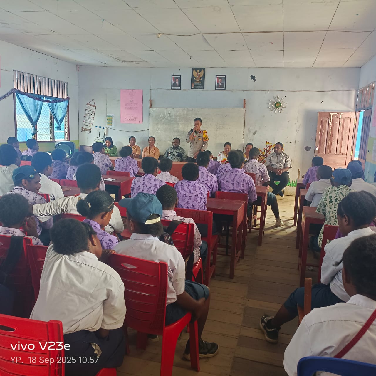 Pemda dan Polres Tolikara Sambangi Sekolah, Ajak Siswa Jaga Keamanan dan Raih Prestasi