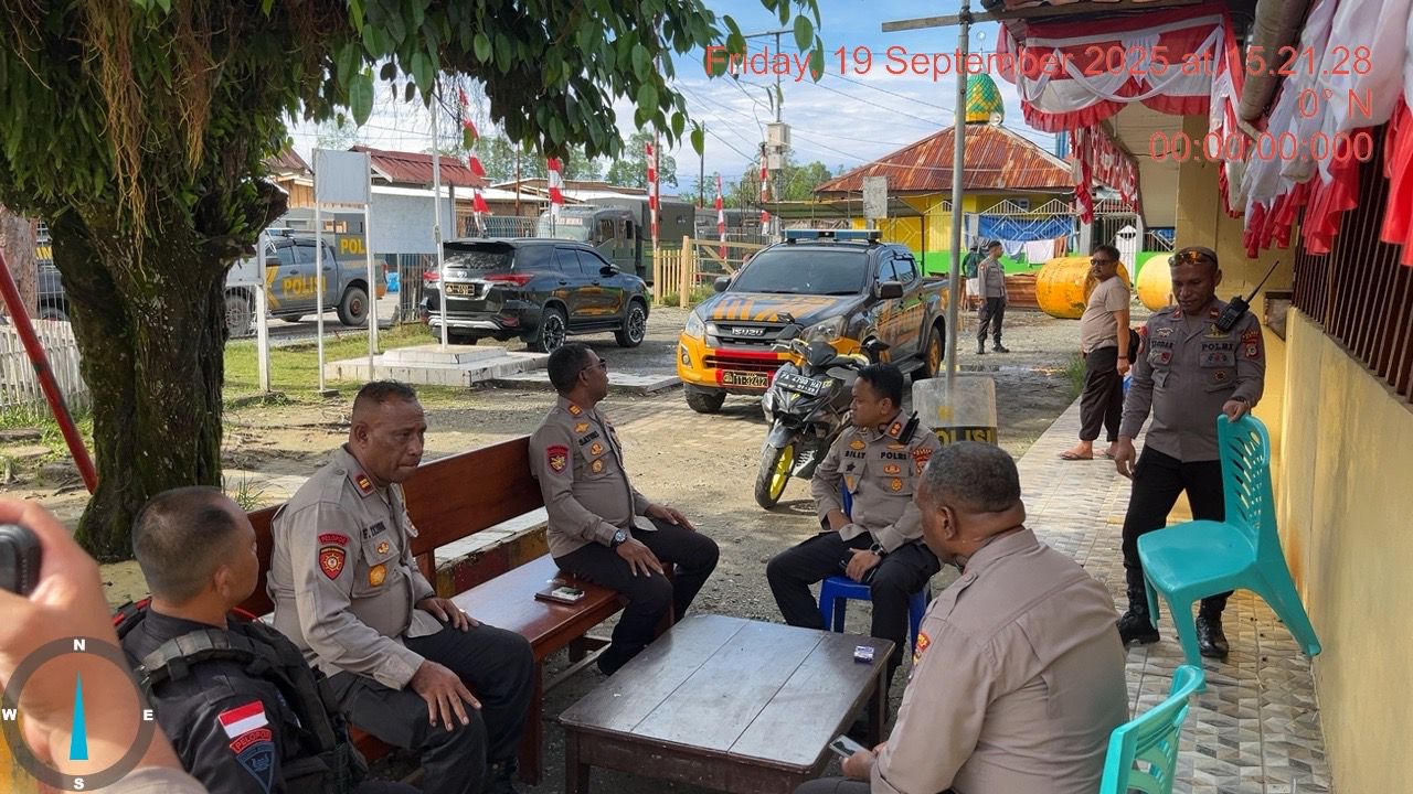 Situasi Pasca Laka Lantas di Pomako, Polsek Mimika Timur Lakukan Pengamanan dan Pendekatan Keluarga Korban