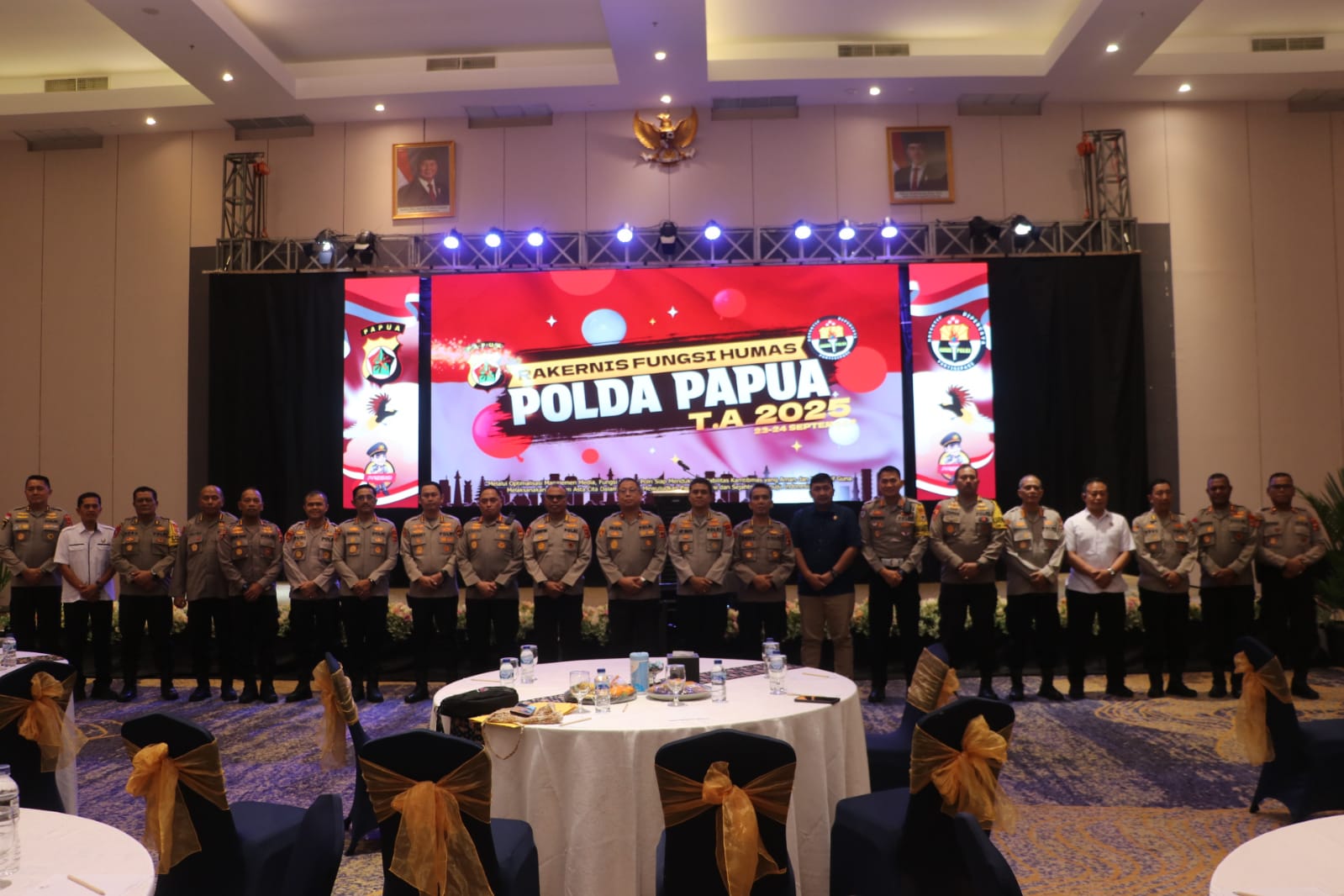 Rakernis Bidang Humas Polda Papua Ajak Personel Tingkatkan Kapasitas di Era Digital